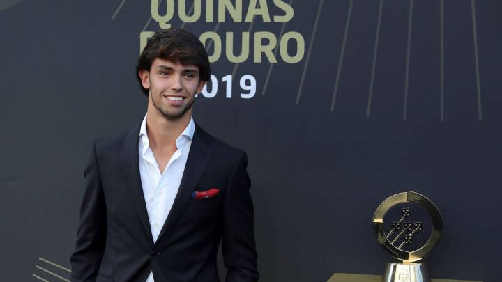 João Félix, del Atlético, durante una entrega de premios en Portugal.