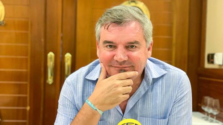 El presidente del Cádiz Club de Fútbol, Manuel Vizcaíno, durante la tertulia de El Faro de Radio Cádiz Cadena SER.