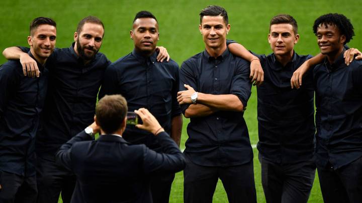 Bentancur, Higuaín, Alex Sandro, Cristiano, Dybala y Cuadrado en el Metropolitano el día antes de medirse al Atlético, de quien fue verdugo la temporada pasada.
