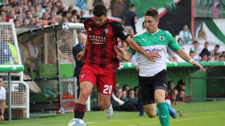Racing - Mirandés en directo: LaLiga SmartBank, en vivo