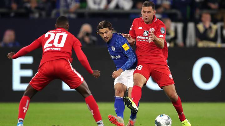 Harit le da los tres puntos al Schalke sobre la bocina
