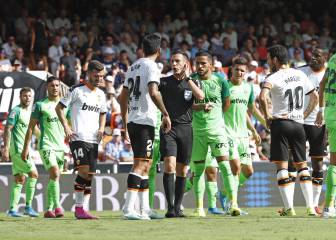 El Leganés, muy enfadado por el penalti de Rubén en Mestalla