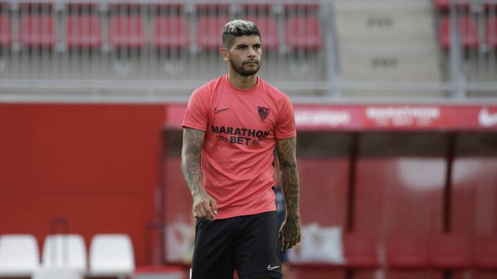 Banega es bicentenario con el Sevilla