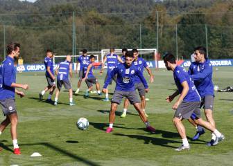 Deportivo y Mirandés miden sus angustias en Riazor