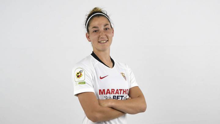 Aldi Cometti con el Sevilla.