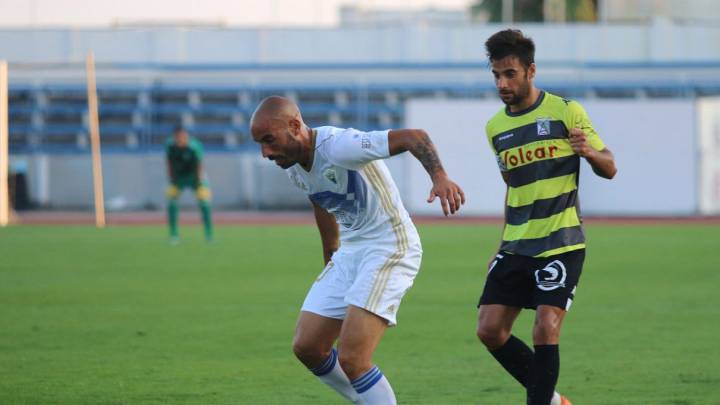 El Marbella no pasa del empate ante el rocoso Sanluqueño de Dani Güiza