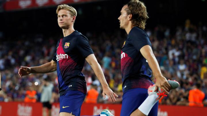 De Jong y Griezmann, 'premiere' europea en el Camp Nou