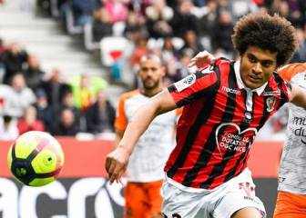 El Niza despide al jugador que le robó el reloj a Dolberg y este podría tener ya equipo
