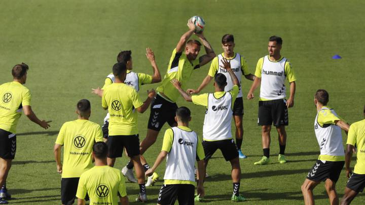 La Ponferradina quiere coger aire en casa ante Las Palmas