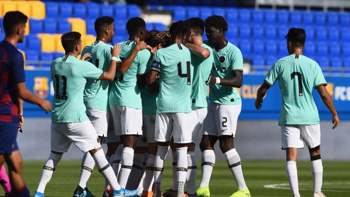 El Barça de Víctor Valdés se asoma al abismo