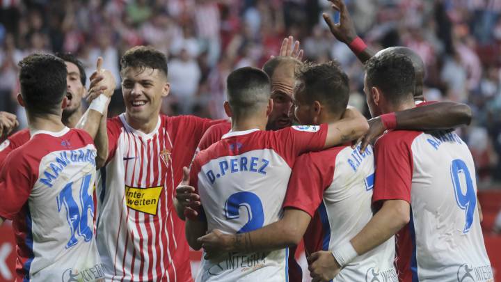 El Sporting celebrando uno de los goles.