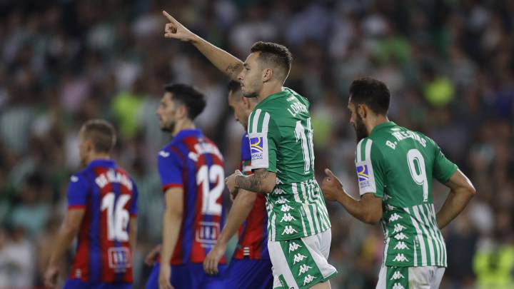 El Betis barajó vender a Loren Morón este último verano pero el delantero marbellí, pichichi junto a Benzema y Gerard Moreno, nunca quiso marcharse.