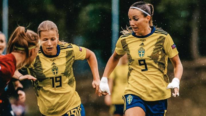 Kosovare Asllani, jugadora del Tacon con la Selección de Suecia.