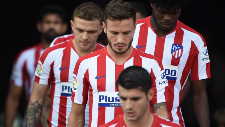 Los jugadores del Atlético antes de jugar contra el Valladolid.