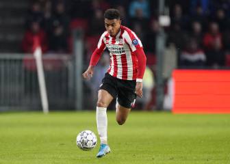 Barcelona eyeing PSV's Malen, Lautaro Martínez also on radar