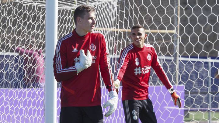 Las selecciones de Lunin y Unal juegan esta noche