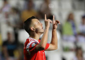 Cheryshev guía a Rusia hacia la Eurocopa con un doblete