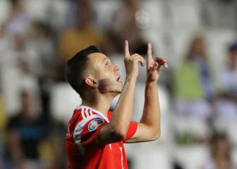 Guedes y Cheryshev también se disputan el puesto en el parón