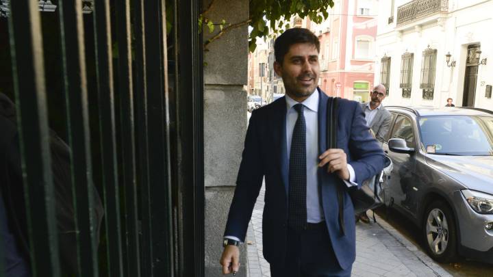 REUNION DE LA AFE SINDICATO DE FUTBOLISTA ESPAÑOLES PARA EL CONVENIO DE FUTBOLISTAS FEMENINAS FUTBOL FEMENINO EN EL CENTRO DE ESTUDIOS SAGARDOY DAVID AGANZO