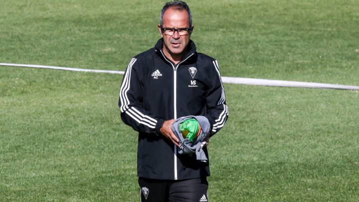 Cervera, el segundo entrenador cadista con más partidos
