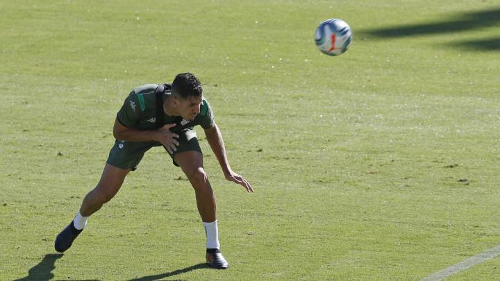 Feddal juega con Marruecos
y espera más minutos de Rubi