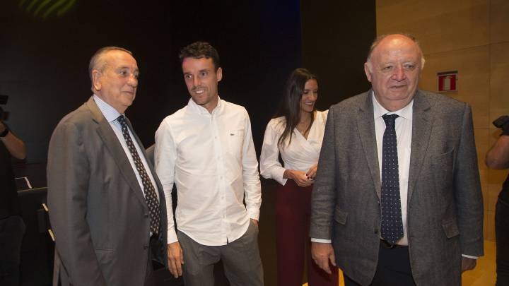 Bautista: "Estoy en mi mejor momento y orgulloso de ser premiado en casa"