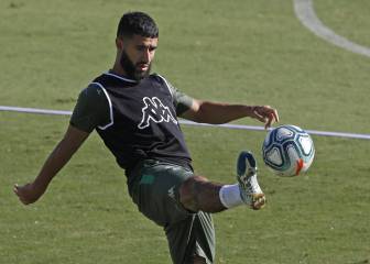 Fekir jugó (y perdió) en Anoeta su primer partido en Europa