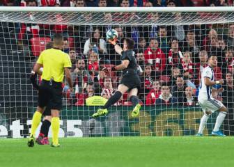 Unai Simón arruina otra maravilla de Iñaki Williams
