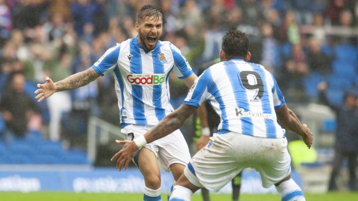 Portu celebra un gol.
