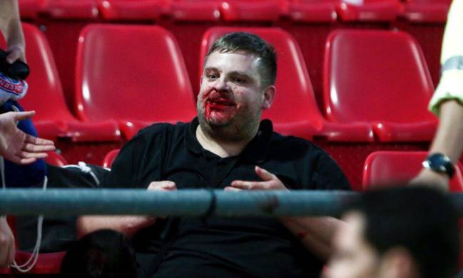 Interrumpido el Olympiacos-Bayern de la Youth League por una pelea de ultras