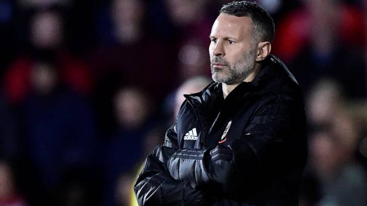 Giggs, en un partido con la selección de Gales.