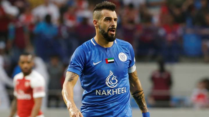 Negredo, en un partido con el Al-Nasr.