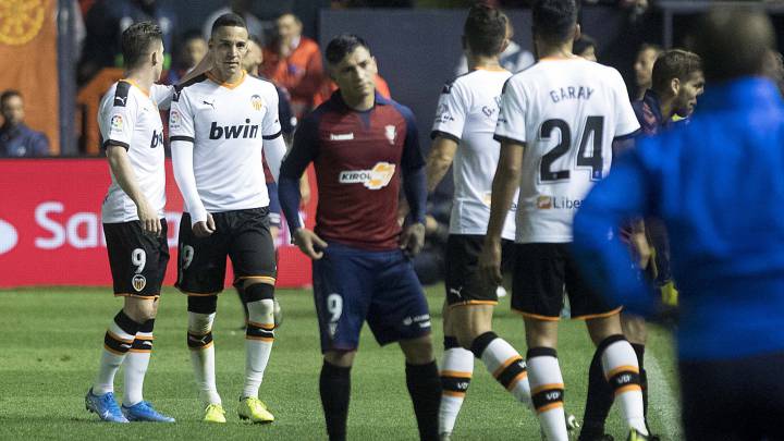 Rodrigo, tras ser expulsado en El Sadar.