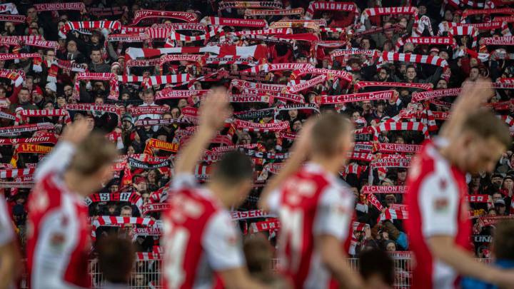 Los aficionados del Union Berlin sangraron por su club