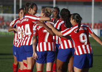El Atleti golea al Depor y le arrebata el segundo puesto