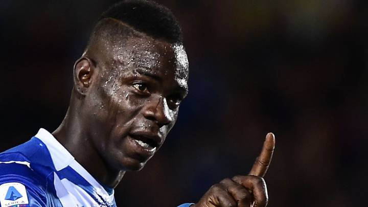 Balotelli, en el partido entre Brescia y Hellas Verona.