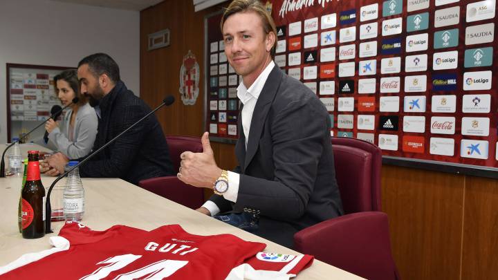 Guti: "A mí me preocupa el Almería, no el Real Madrid"