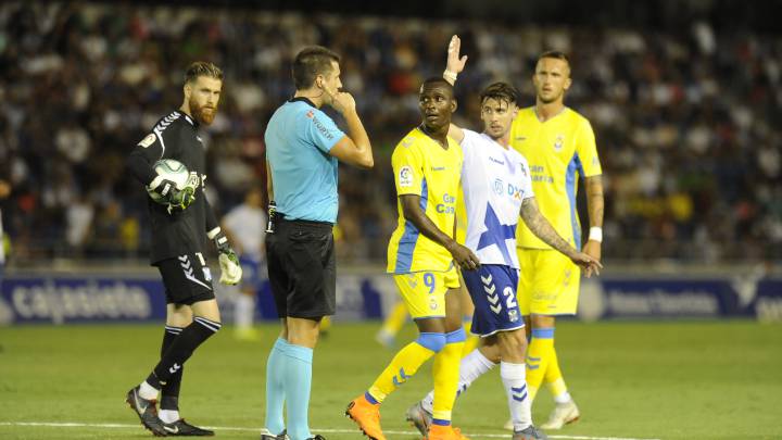 Las elecciones obligan a cambiar el árbitro del Deportivo-Elche