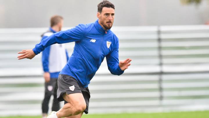 Aduriz, fuera contra el Levante por una lesión en la cadera