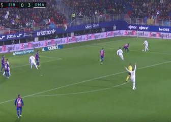 El golazo de la revelación uruguaya del Madrid ante Eibar