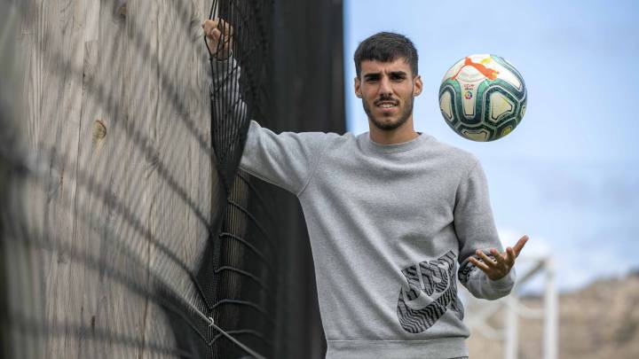“Con el equipo que tiene la UD, mirar para abajo es un fracaso”