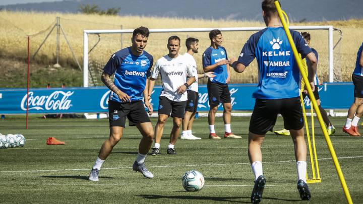 El Alavés tratará de romper su gafe con los equipos vascos en la próxima jornada