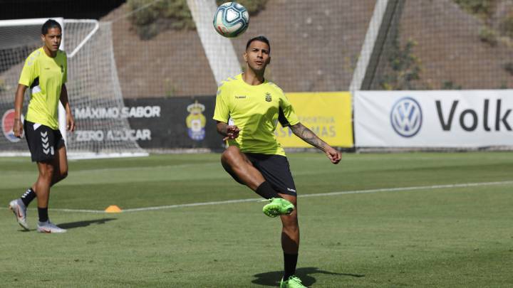JONATHAN VIERA