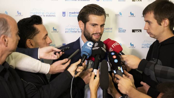 Nacho, defensa del Real Madrid, atienen a la prensa tras participar como ponente en el evento 'Madrid se mueve para frenar la diabetes' con motivo del Día Mundial de la enfermedad, de la que el canterano es paciente desde los 12 años.