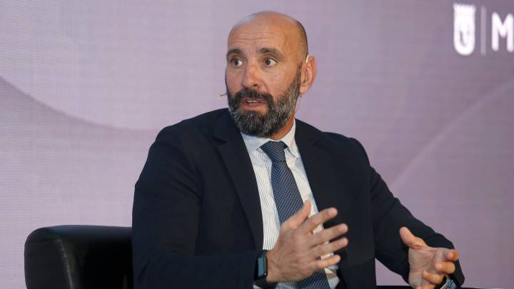 El Sevilla tiene margen salarial y fichas libres para enero