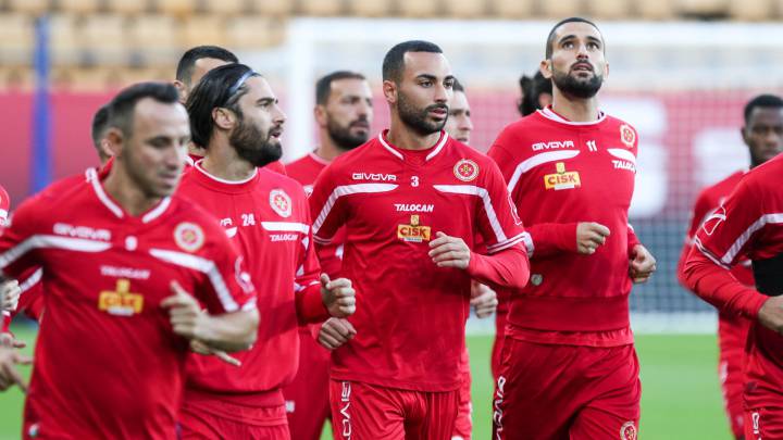 La travesía por el desierto de Malta y otras cinco selecciones humildes