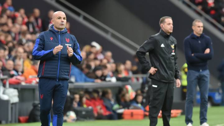 El Levante renueva a Paco López hasta 2022