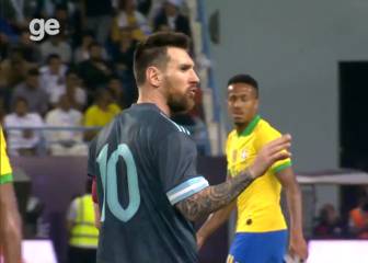 El gesto de Messi que encendió la polémica en Brasil