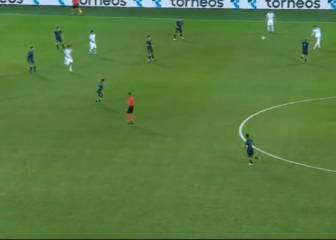 Fútbol total: el golazo que Cavani le anotó a Argentina
