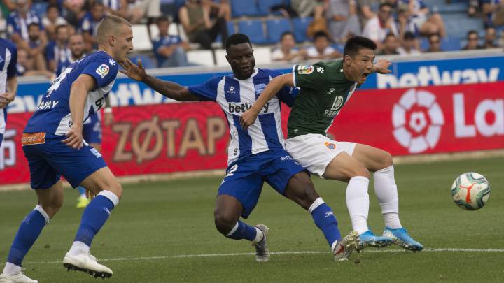 Wakaso, cuarto jugador de LaLiga en recuperación de balones